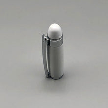 Laden Sie das Bild in den Galerie-Viewer, Fame weiß X-Pen Tintenroller