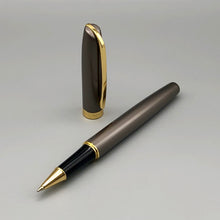 Laden Sie das Bild in den Galerie-Viewer, Legend titan/gold X-Pen Tintenroller