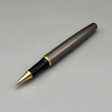 Laden Sie das Bild in den Galerie-Viewer, Legend titan/gold X-Pen Tintenroller