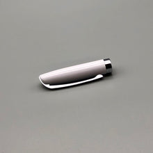 Laden Sie das Bild in den Galerie-Viewer, Legend weiß/chrom X-Pen Tintenroller Kappe