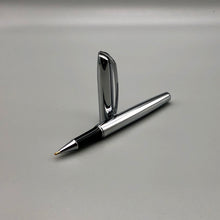 Laden Sie das Bild in den Galerie-Viewer, Legend chrom/chrom X-Pen Tintenroller