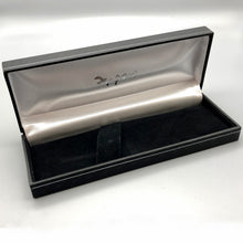 Laden Sie das Bild in den Galerie-Viewer, X-pen Geschenk Etui - Original Gusswerk Online Shop