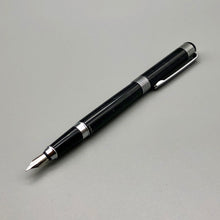 Laden Sie das Bild in den Galerie-Viewer, Matrix schwarz marmoriert X-Pen Füller