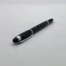 Laden Sie das Bild in den Galerie-Viewer, Fame schwarz X-Pen Tintenroller geschl schräg